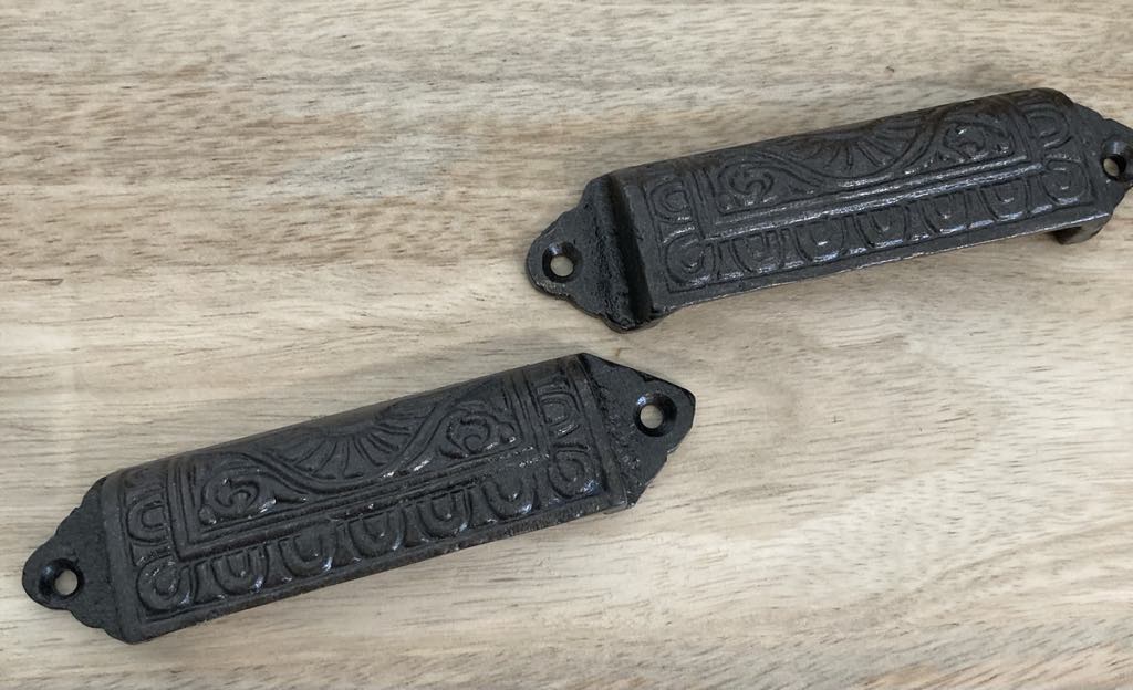 Aztec Slim Line Metal Pull