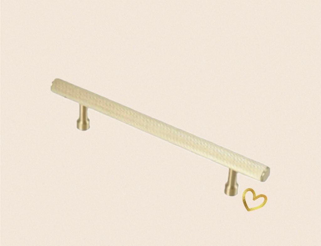 Elvira Gold Solid Brass Handle