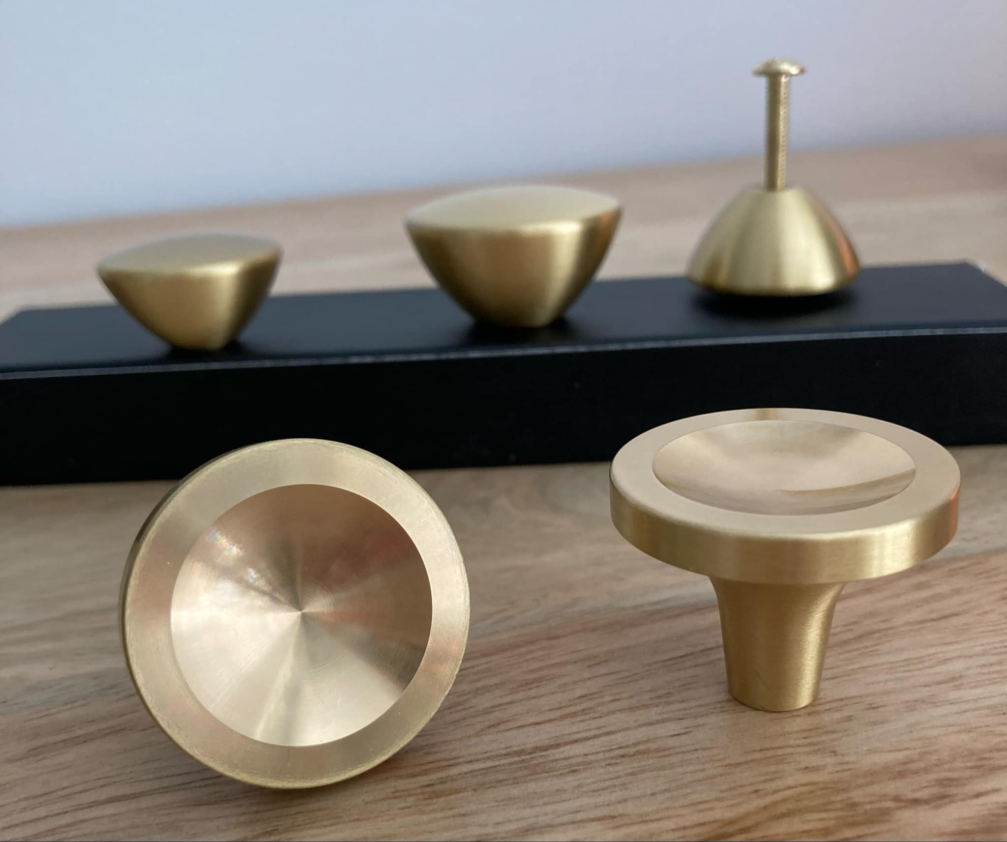 Edith Gold Solid Brass Knob