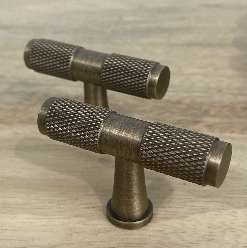 Clara Knurled Solid Brass T Bar Pull