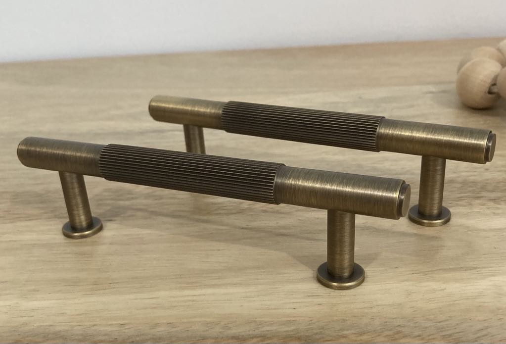 Adeline Knurled Bronze Solid Brass Handle