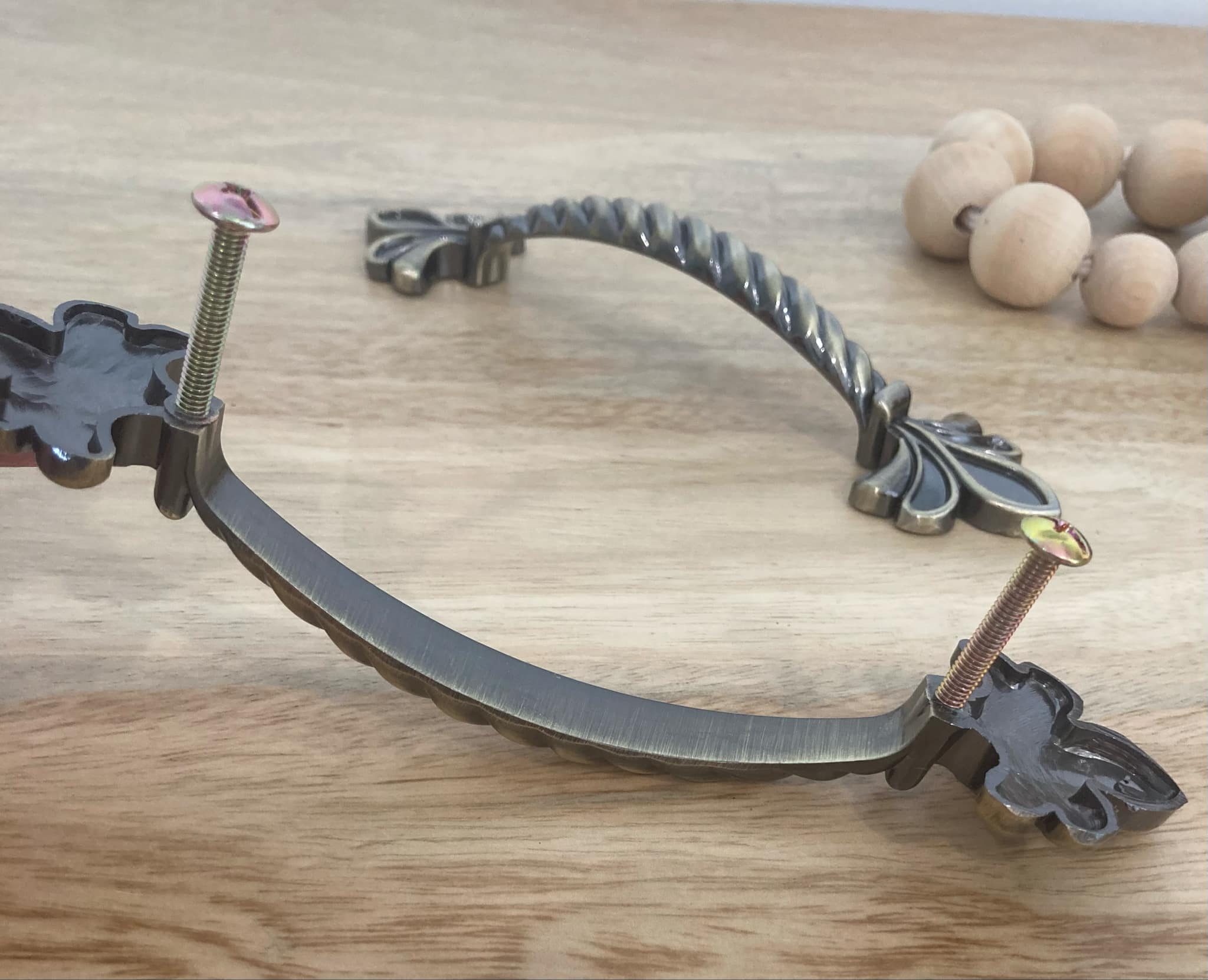 Ivy Bronze Alloy Handle