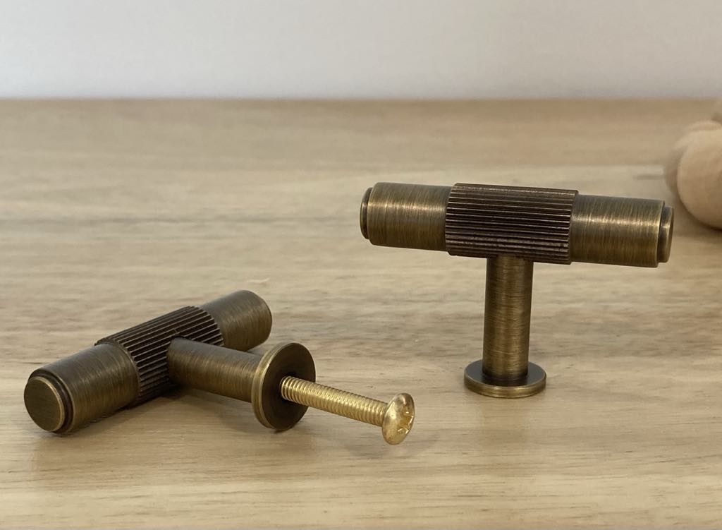 Chester Knurled Solid Brass T Bar Pull