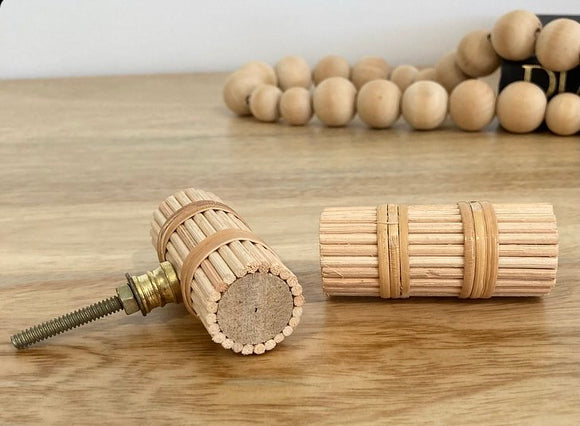 Small Round Rattan T Bar and Wood Handle