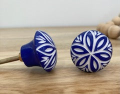 Resin Deep Blue & White Knob