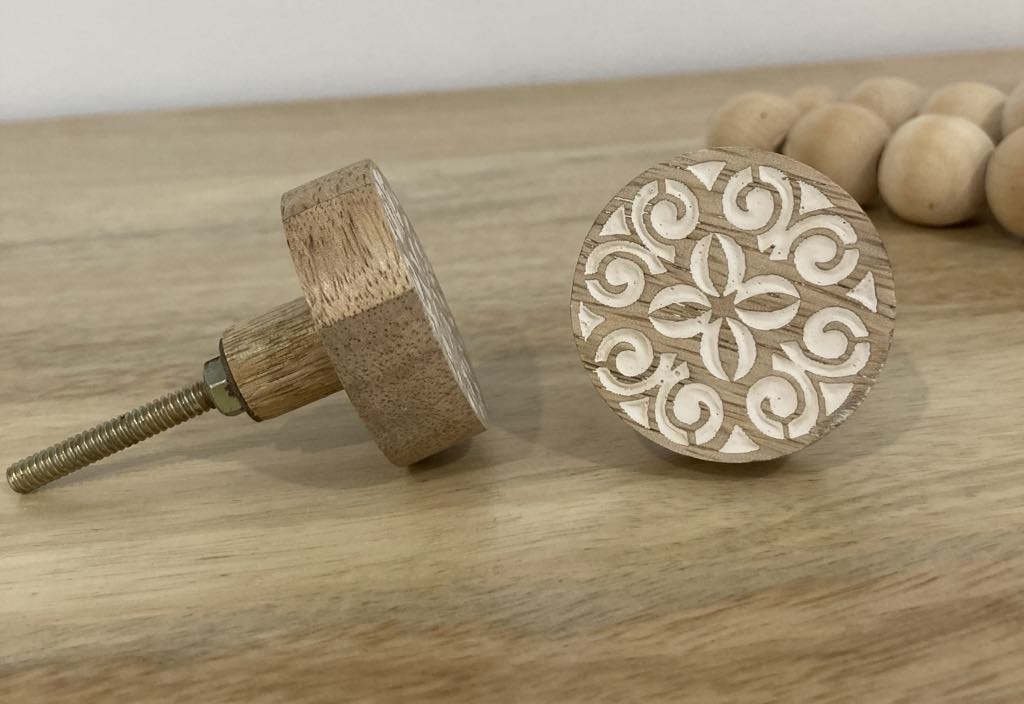 BoHo No 3 White and Wood Designed Knob