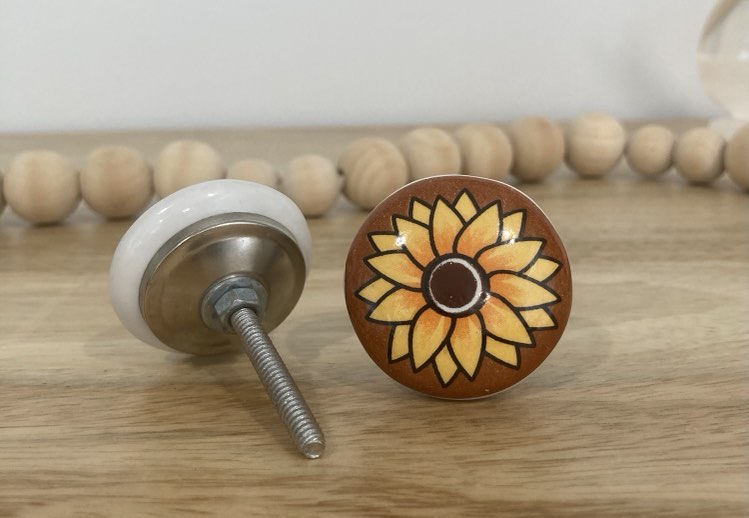 Retro Sunflower Flat Ceramic Knob