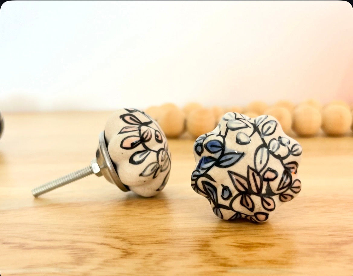 Colourful Ivy Leaf Ceramic Knob