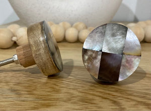 Mother of Pearl Harmonious Wooden Rustic Knob