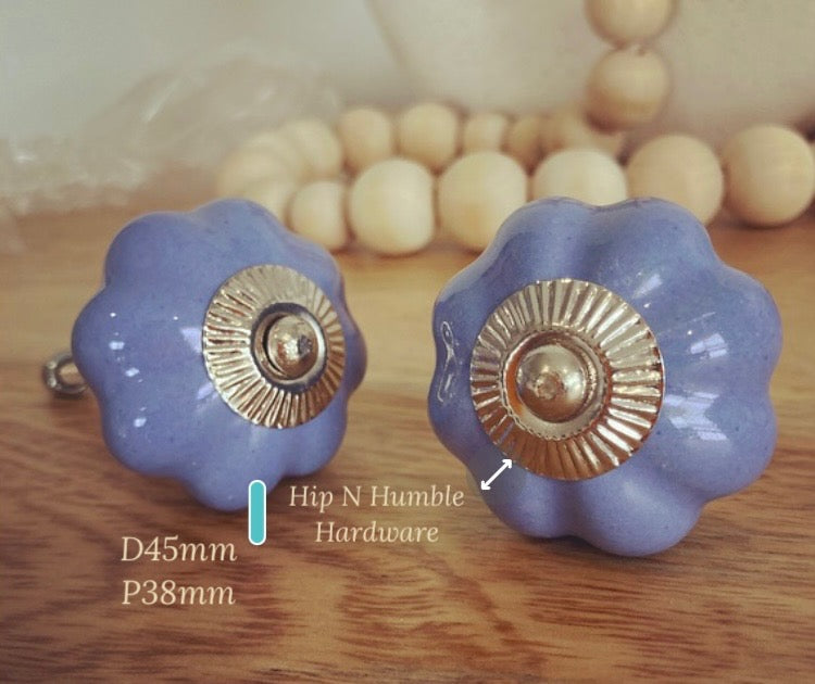 Shade of Lavender Ceramic Knob - Hip N Humble