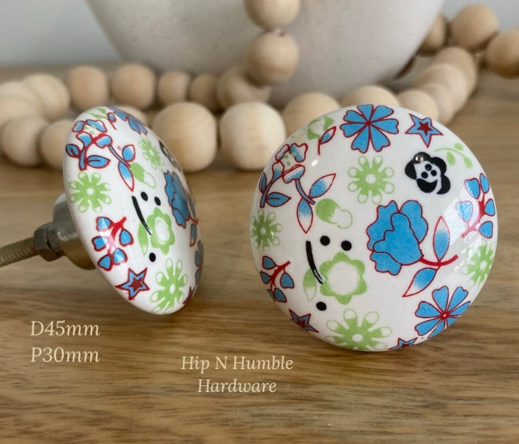 Graceful Flat Ceramic Floral Knob - Hip N Humble