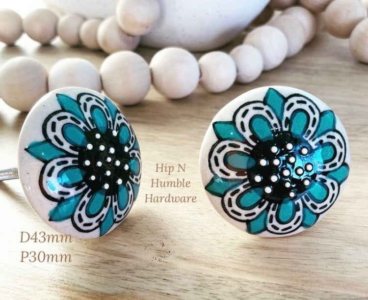 Sea Green Floral Flat Ceramic Knob - Hip N Humble