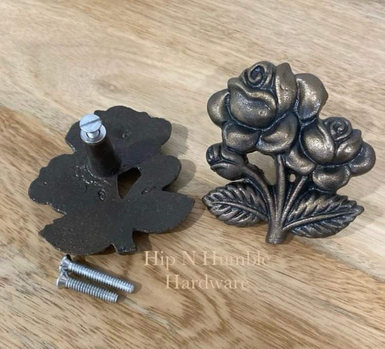 Big Bouquet Of Roses Metal Knob - Hip N Humble